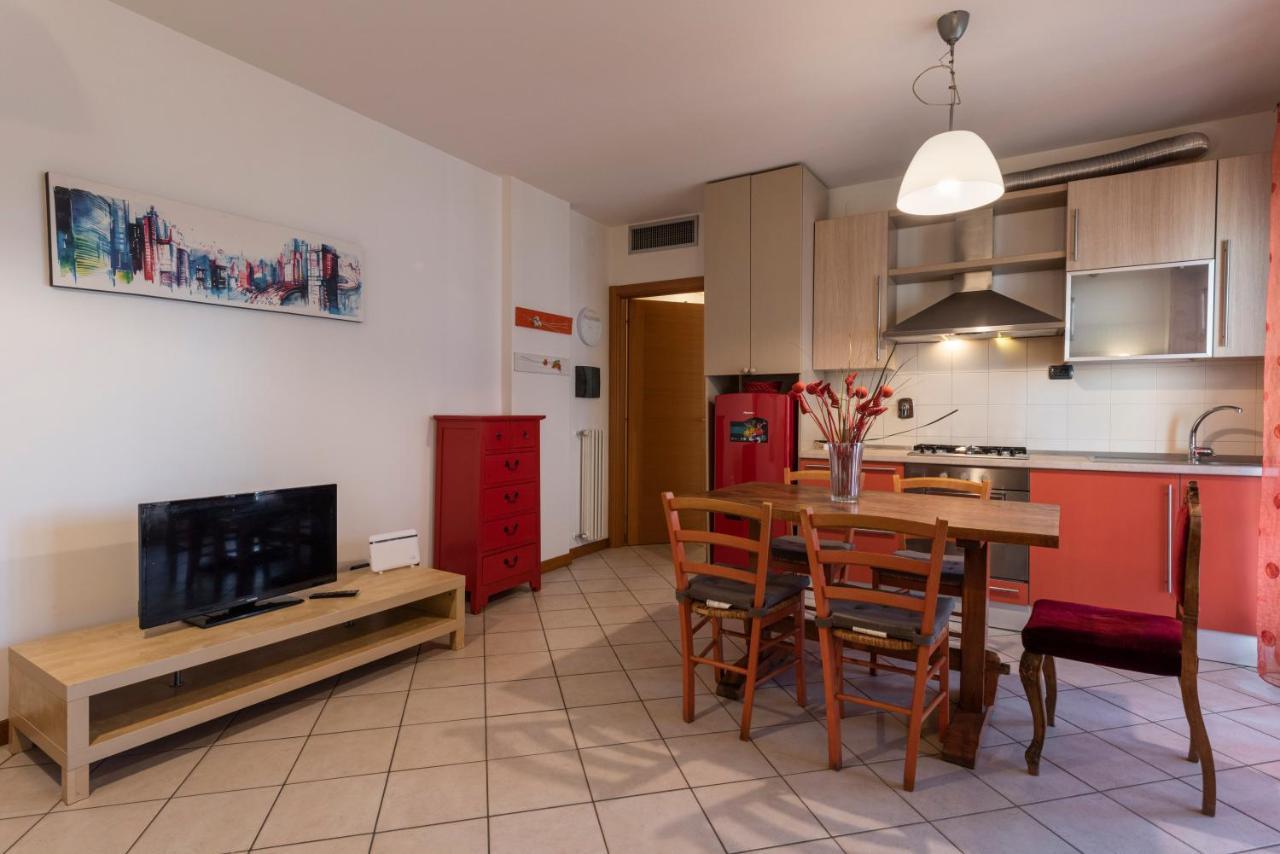 Apartment Leopolda Modern By Mmega