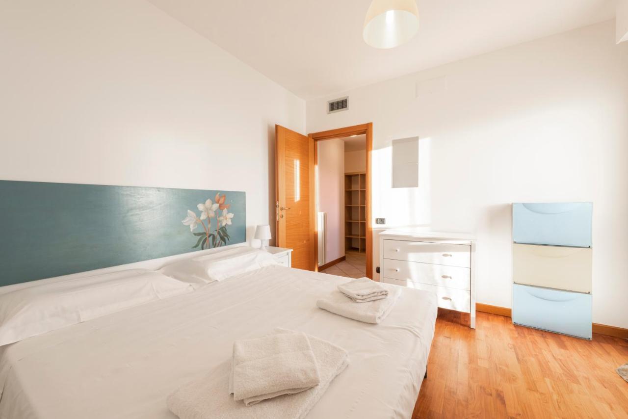 Leopolda Modern By Mmega * Florence