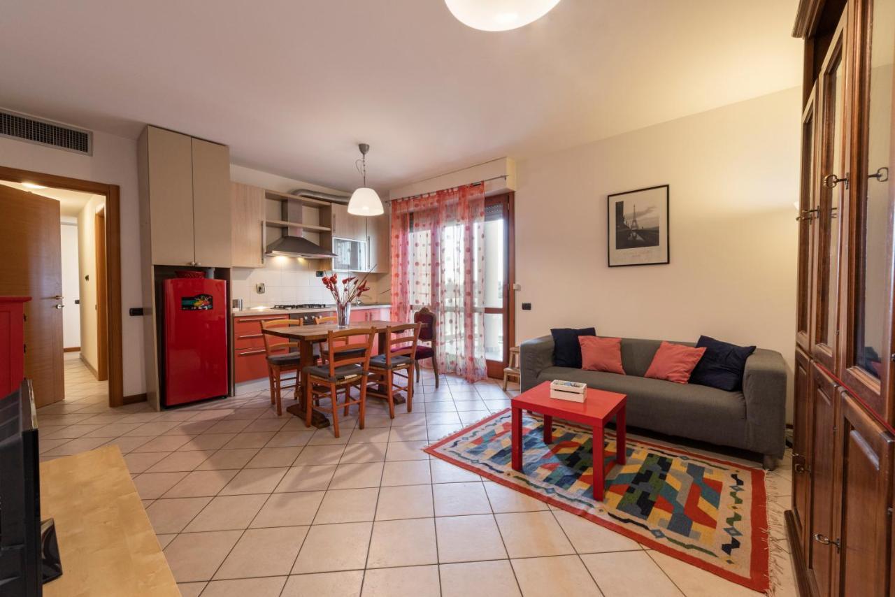 Leopolda Modern By Mmega Florence